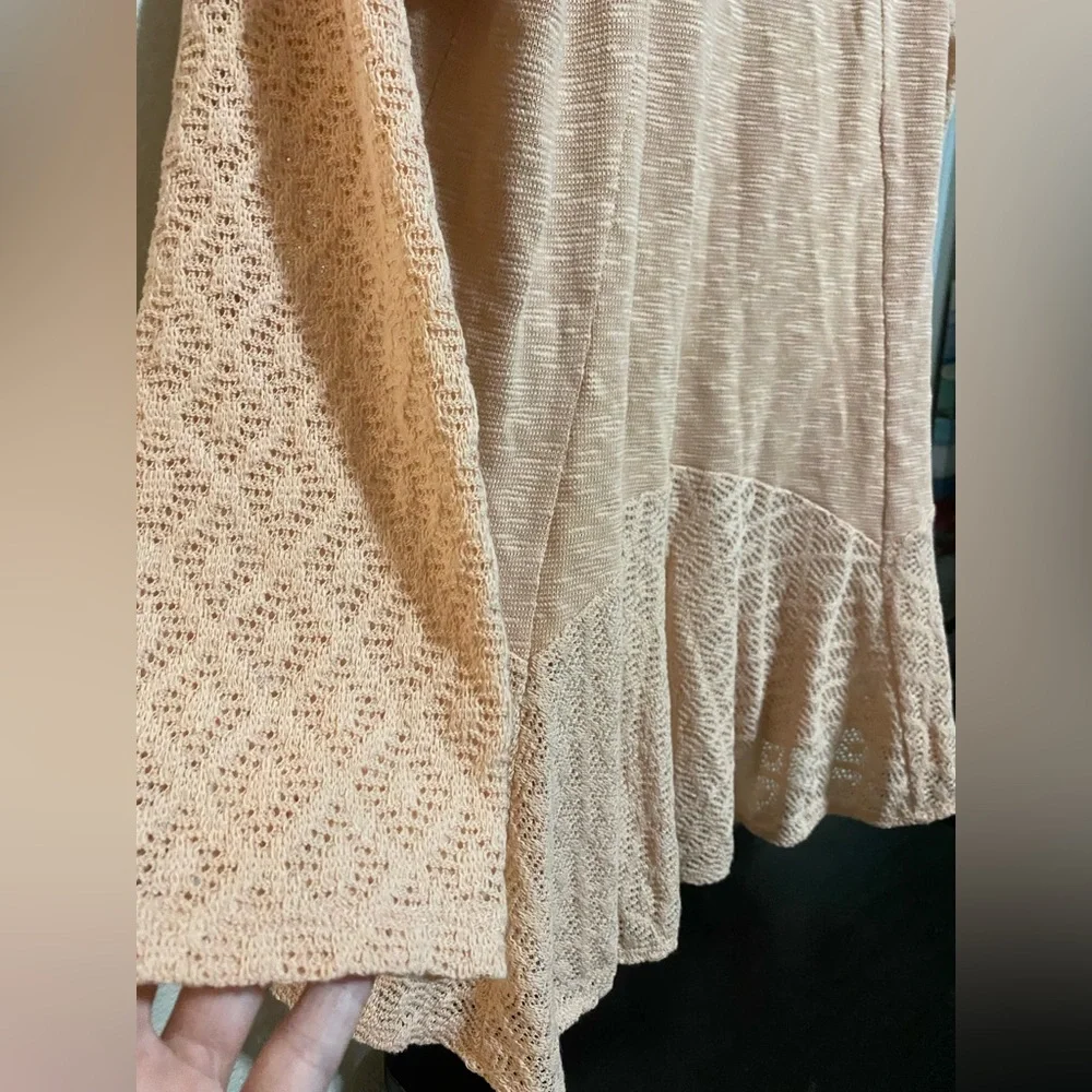 Like New Style and Co. peach/ pink Lace type Long sleeve Blouse- size xl - Picture 4 of 7